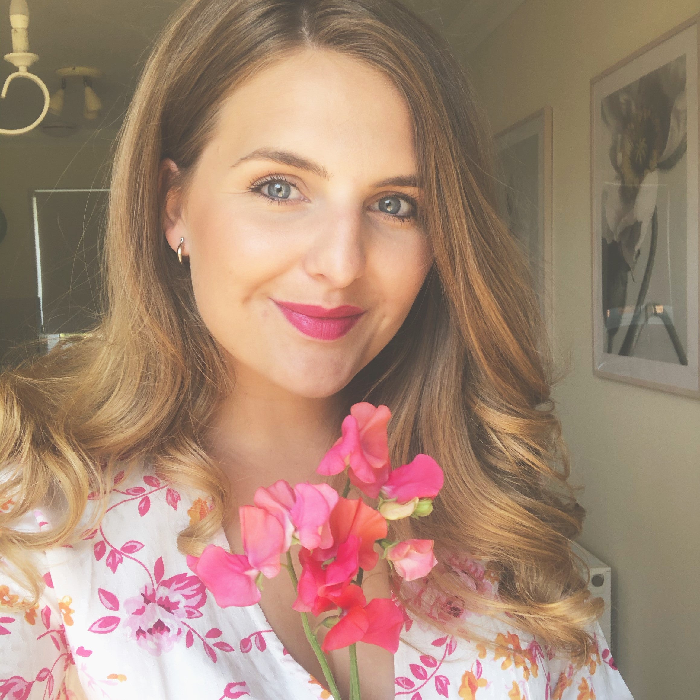 Sarahwhite6969: The Ultimate Guide (Everything You Need To Know!) - 5qak3m4
